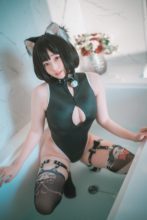 ［COS写真］DJAWA Photo  Bambi Le chat deteste la douche [25P 253MB]