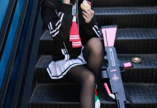 ［COS写真］lunananya 杏山和纱 [33P 386.19 MB]